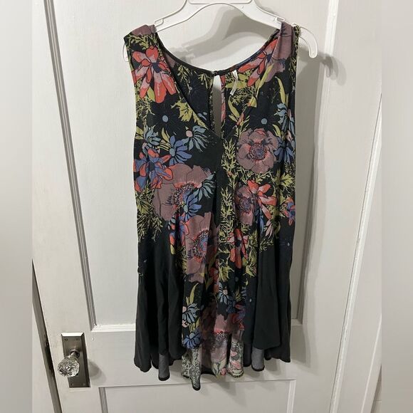 Floral Sleeveless Dress - Picture 1 of 3